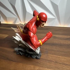 FLASH BUST (2010) DC Direct; Heroes DC Universe; Gary Frank; #1115/2500; (READ)