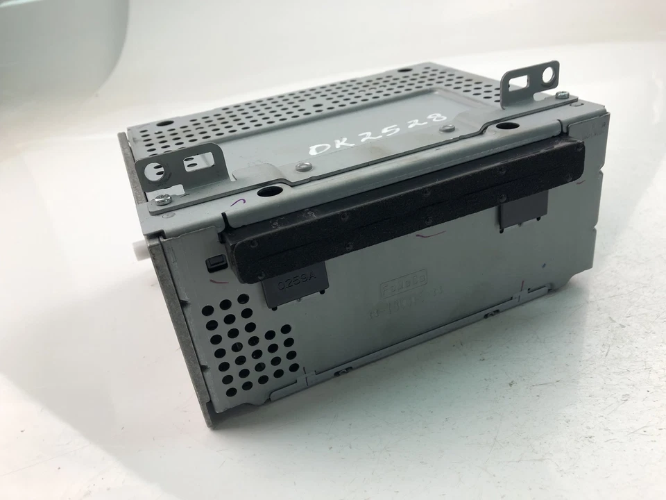 FORD TRANSIT Furgon Musik-Player mit GPS F1BT-18C815-GE 2015 17730267 [NO CODE] - Bild 2 von 4