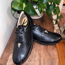 Windsor by Liberty Leather Lace Up Athletic Style Comfort Perforated Details-12