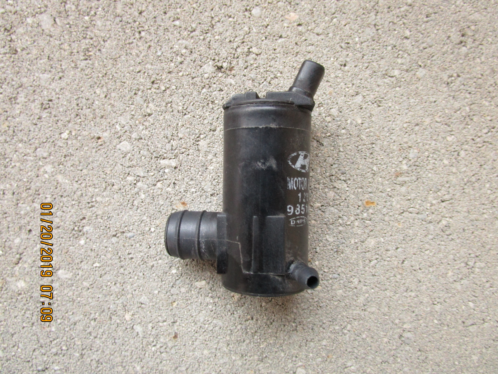 KIA HYUNDAI WINDSHIELD WASHER RESERVOIR FLUID PUMP TANK MOTOR P/N 98510