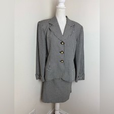 Christian Dior Vintage 1980's Houndstooth Skirt Suit Size 16