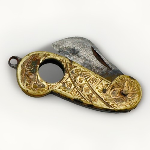 Antique Etched Cheroot Cutter Cigarette/Cigar Chatelaine Fob Tiny Gold Tone