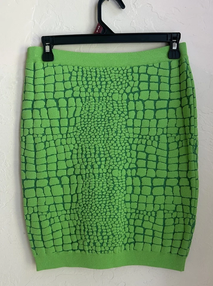 Vintage Y2K Moschino Cheap And Chic Knit Mini Skirt Crocodile 8 Italy Designer - Image 2 of 4