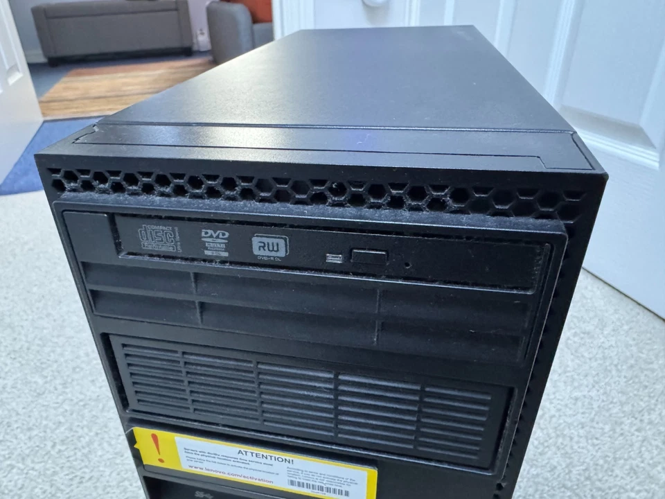 Lenovo ThinkServer TS140 Intel Xeon E3-1226 3.3GHz 16GB RAM 1TB HDD Tower Server - Image 3 of 4