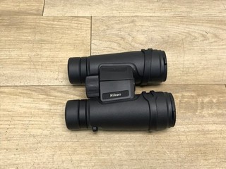 Nikon Monarch M5 10X42 Binoculars