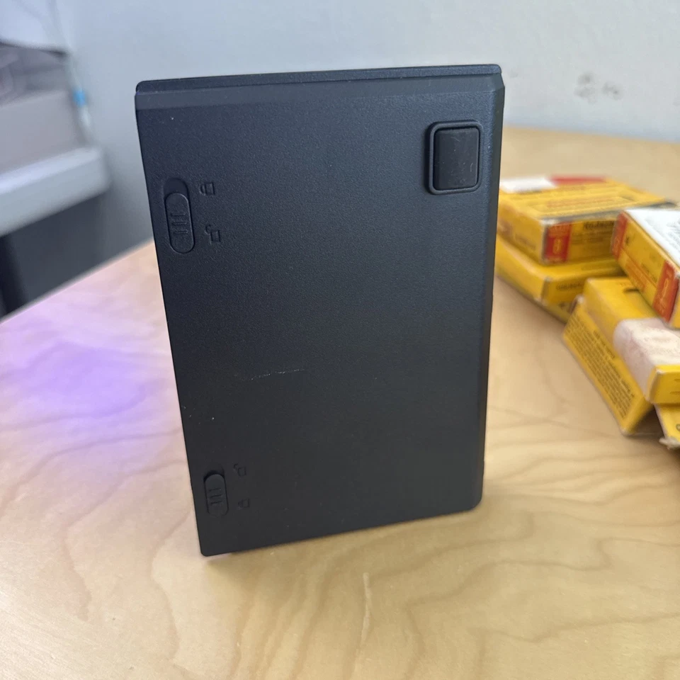 Batería genuina P150HMBAT-8 6-87-X710S-4271 4272 4273 para P170 P170HM P170EM Foto 3 de 4