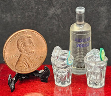 1 X Dollhouse Miniature ABSOLUT VODKA  Bottle & 2 Glasses w/LIME Bar Prop 1:12