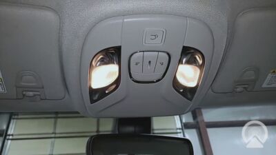 17-20 Jeep Compass OEM Overhead Roof Console Assembly (Gray)