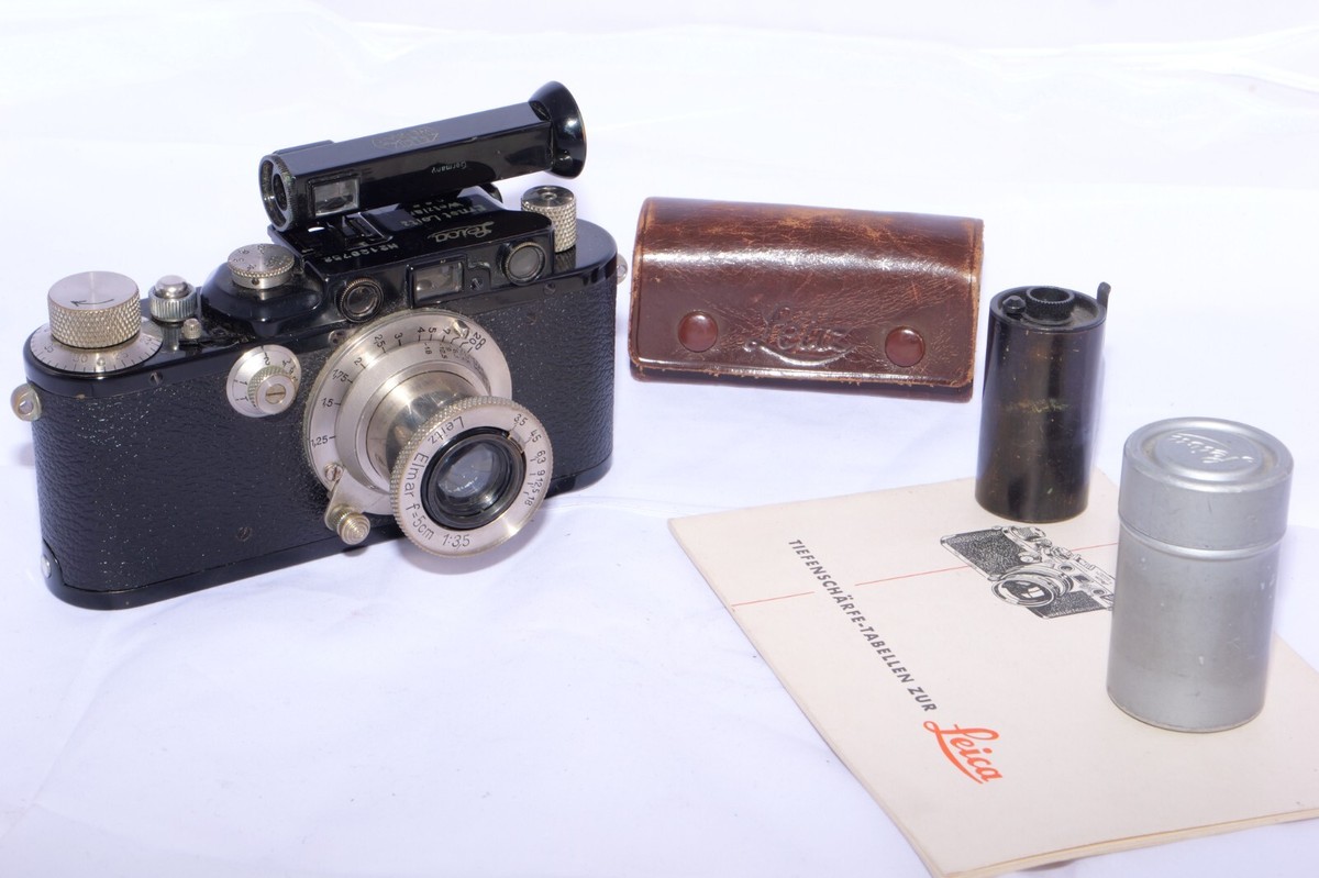 Leica III Black Rangefinder Camera. Nickel Elmar 5cm 3.5. WINTU