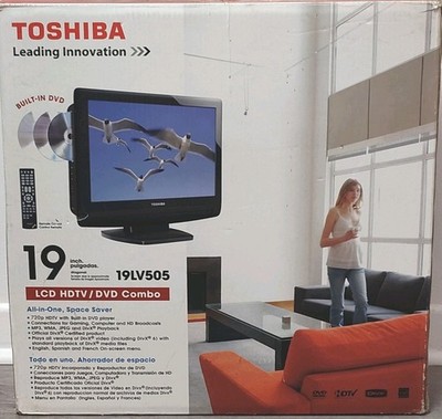 Toshiba 19'' HDTV 19LV505 LCD HDTV/DVD Combo HDMI VGA Gaming Computer TV +Remote 