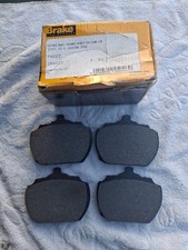 Triumph 2000 brake pads for Triumph 2000 Mk2 , 2500 Mk2, Stag