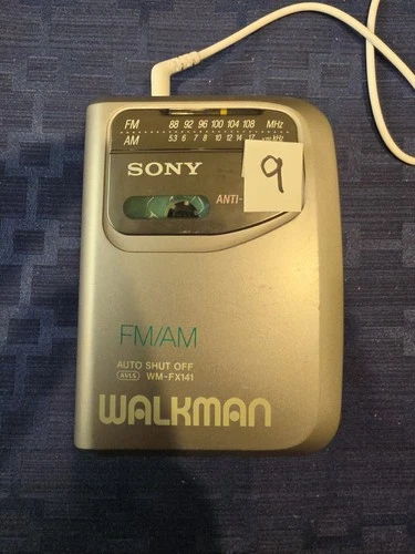 Vintage Sony Walkman AM/FM Radio Cassette Player WM-FX141 Tested Working