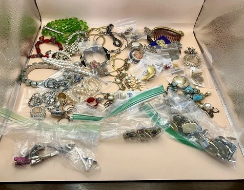 Huge Lot of Vintage and Modern Fashion and Costume Jewelry 100+ Wearable Pieces