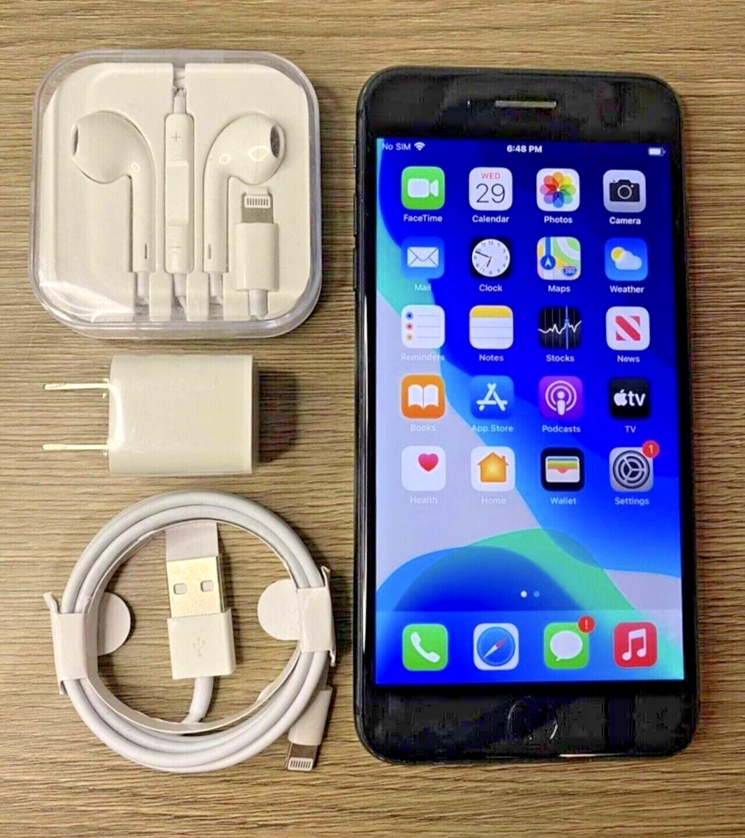 iPhone8 plus 64GB スペースグレー Amazon.com: Apple iPhone 8 Plus (64GB, Space Gray) [Locked
