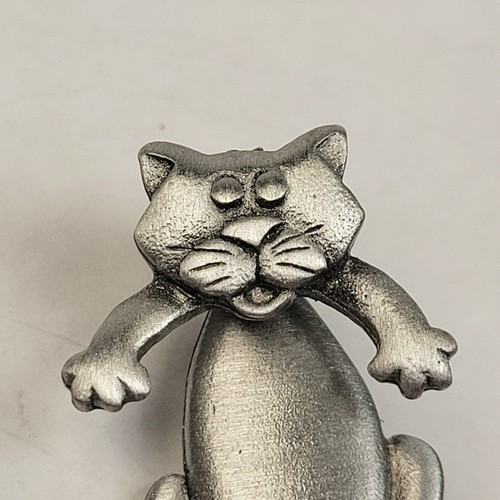 Vintage JJ Jonette Jewelry Silver Tone Pewter Hanging CAT Dangle Earrings 1.5" - Picture 8 of 8