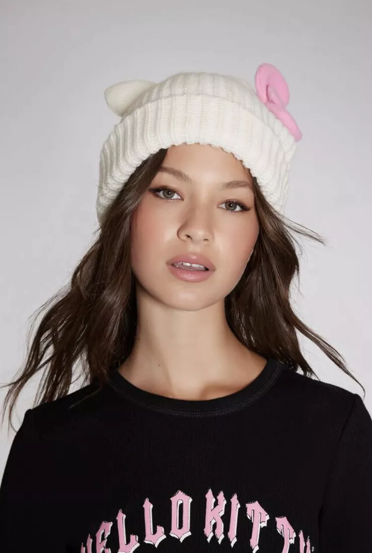 Hello Kitty Beanie Forever 21 NEW