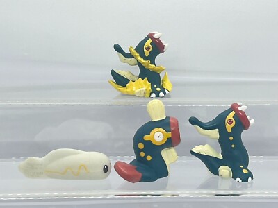 Pokemon Puppet Kids Kime-Waza Eelektross Tynamo Eelektrik Figure