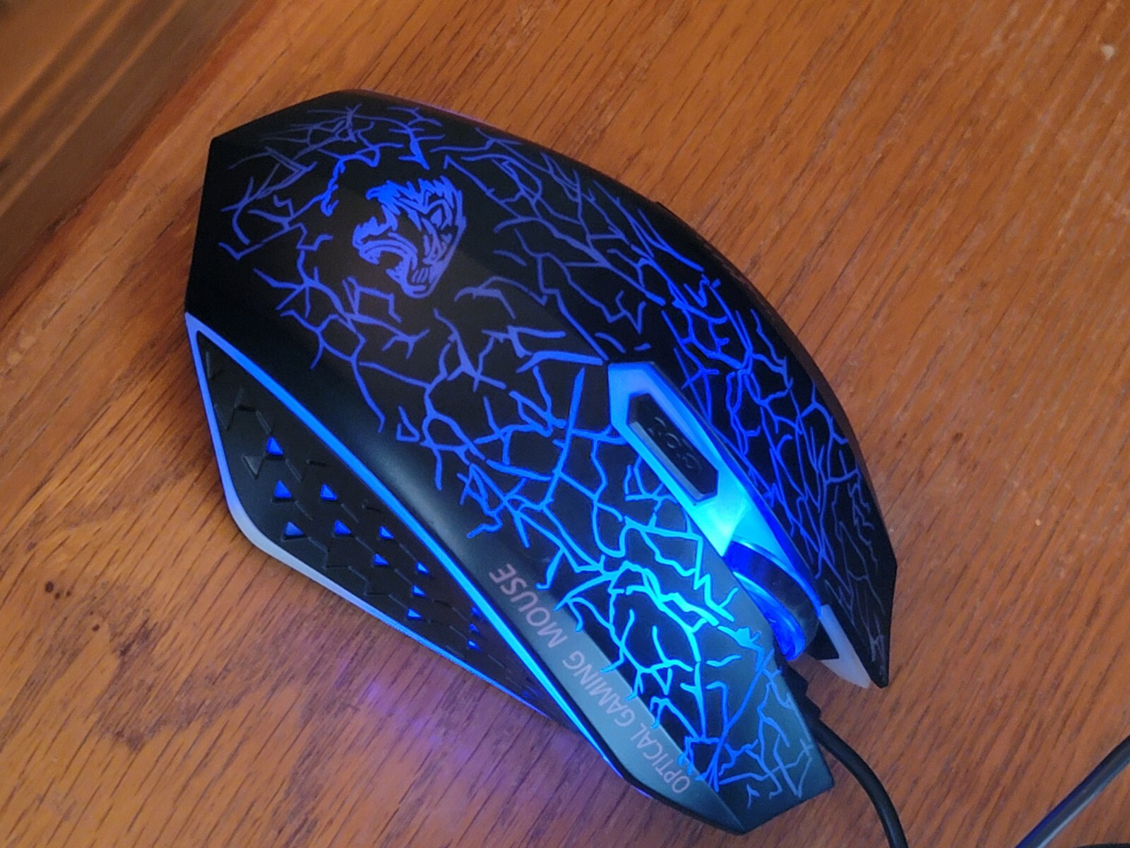 High-Performance Wireless Gaming Mouse for Precision and Speed-image
