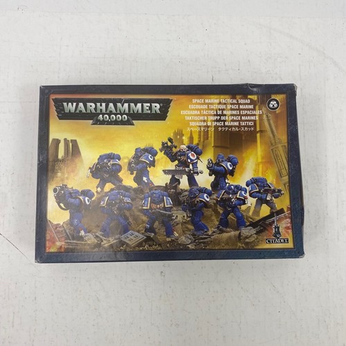 Lot De 16 Figurines Space Marines - Space Crusade / Warhammer 40k (partiellement Peintes)