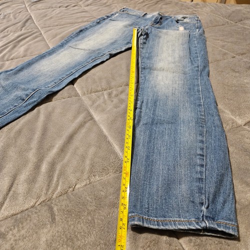 Bullhead Denim Co. Women’s 28 High Rise Skinniest Jeans - Distressed Blue Denim - Picture 6 of 9
