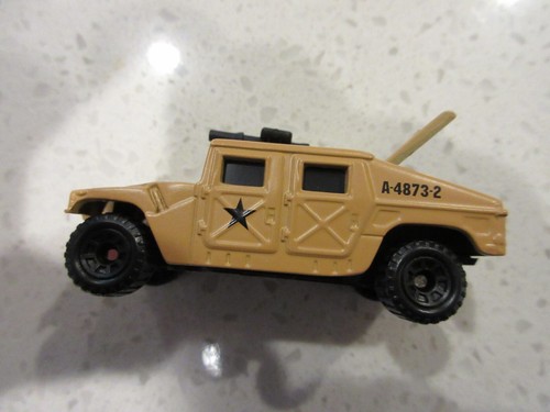 1994 Matchbox Hummer Desert Tan Military Vehicle Diecast Toy - Picture 7 of 8