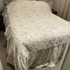 Dorma Country Diary Collection Honeysuckle quilted Bedspread Valanced 