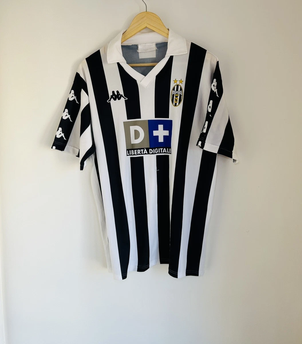 Juventus Kappa In International Club Soccer Fan Apparel
