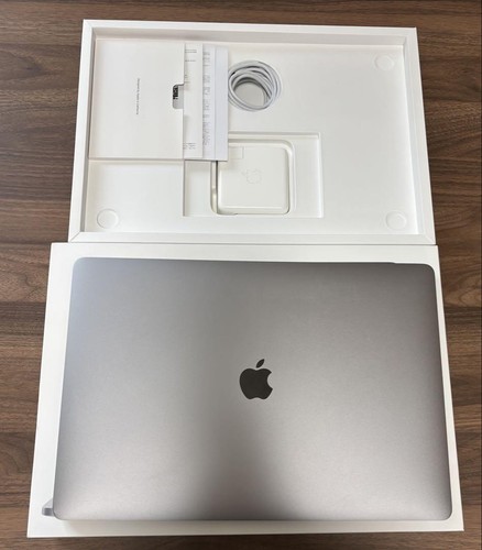 Apple MacBook Pro 16" 2019 Core i7 32GB RAM 512GB SSD Space Gray - Picture 2 of 9