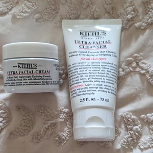 Kiehl's Ultra Facial Travel Set Cleanser 2.5oz + Cream 0.95oz Squalane