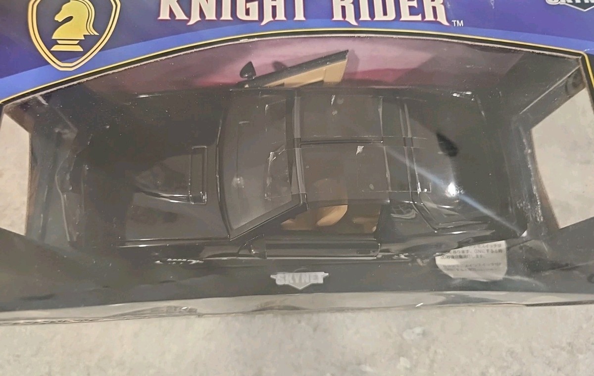 1:18 Aoshima Skynet KNIGHT RIDER Prototype K.A.R.R Moving Flasher
