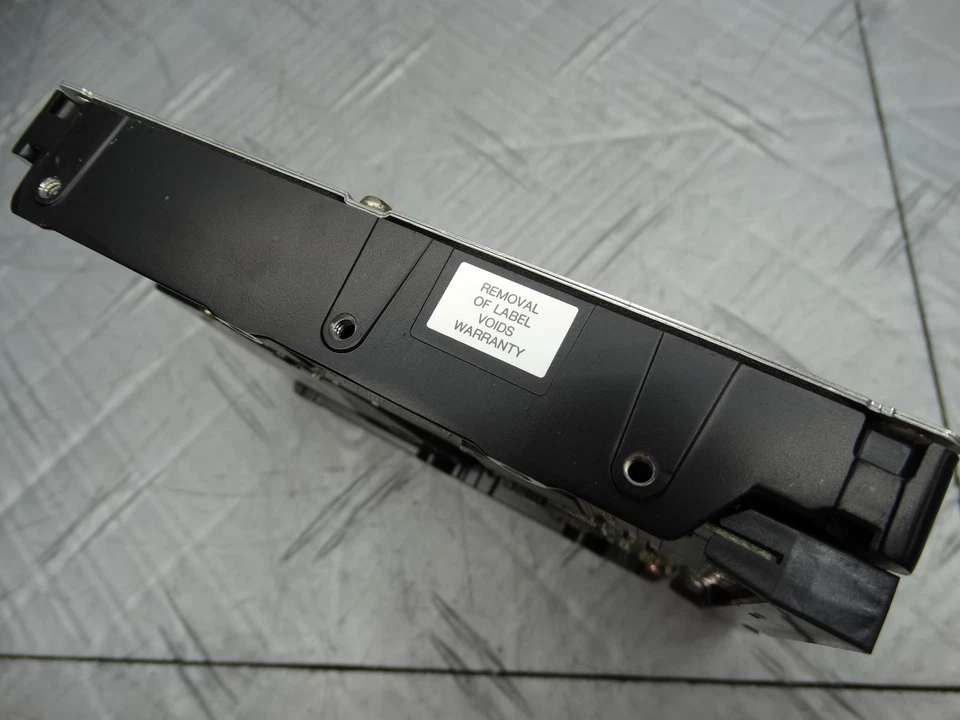 Quantum Fireball 7.5AT 7.5GB 7200RPM 3.5 IDE Hard Disk Drive LCT-15 - Image 4 of 4