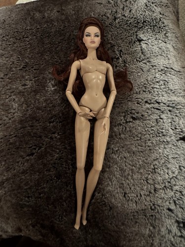 Integrity Toys NU Face Erin Salston NUDE - Bild 1 von 10