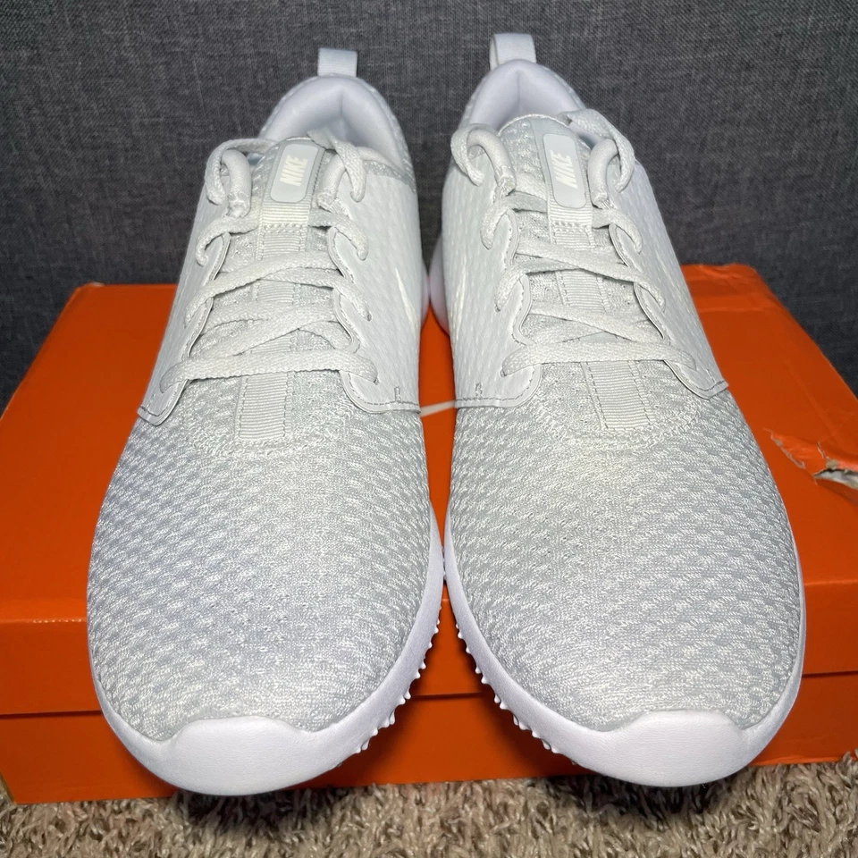 Туфли для гольфа женские Nike Roshe G размер 9,5 без шипов чистая платина серые CD6066-002 - Изображение 3 из 4