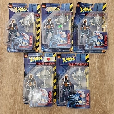 (1) Toy Biz Marvel X-Men Storm Robot Fighters Action Figure Weather Station 90s 