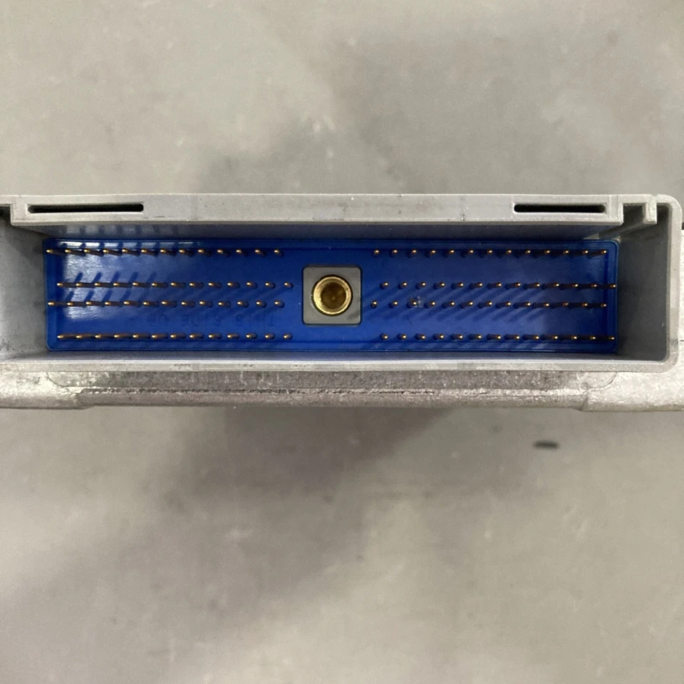 Ford Crown Victoria 1996 4,6 L F6AF-12A650-AE Foto 3 de 4