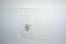Feines besticktes Ziertuch - Damen - bestickt mit Blumen