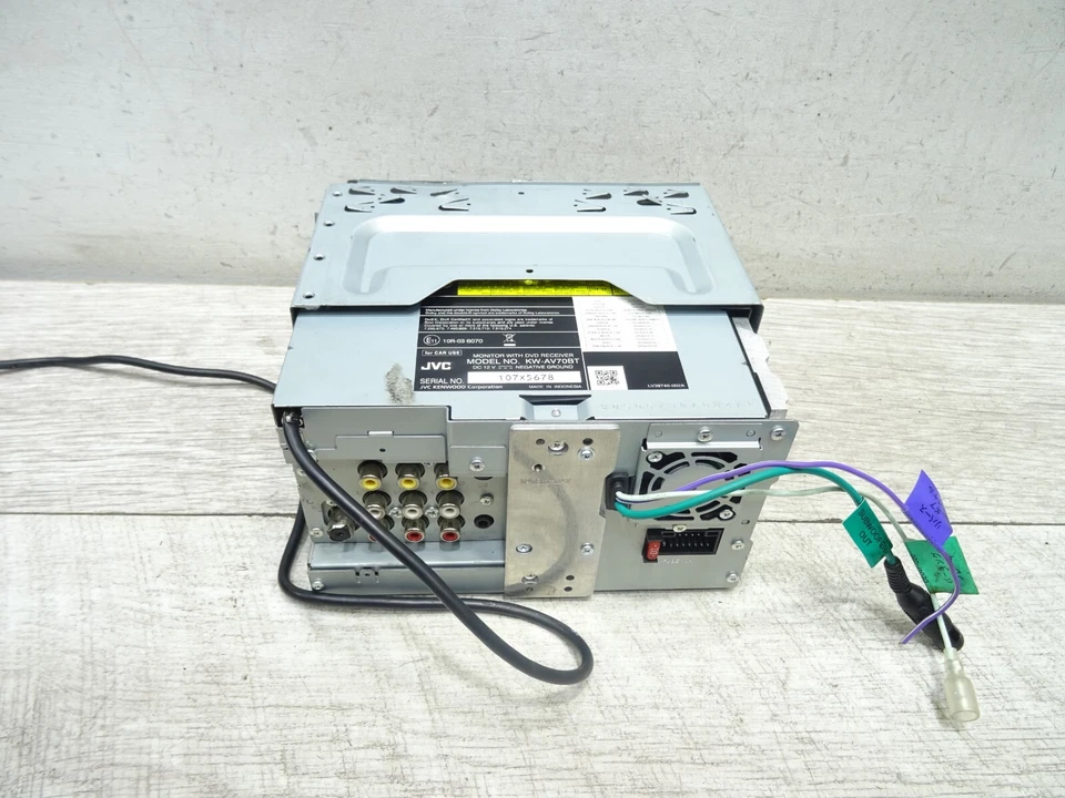 JVC 2 DIN RADIO USB AUX BLUETOOTH PLAYER HEAD UNIT KW-AV70BT - Image 2 of 4