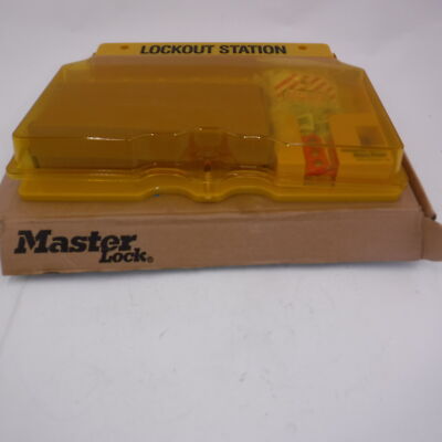Master Lock Lockout Station 1482-Filled, 4 Locks, 2 Hasps, 10 Cards