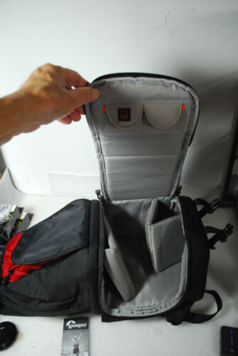 Used Lowepro Fastpack 100 Black/red Back Pack, very clean, Excellent - Picture 3 of 6