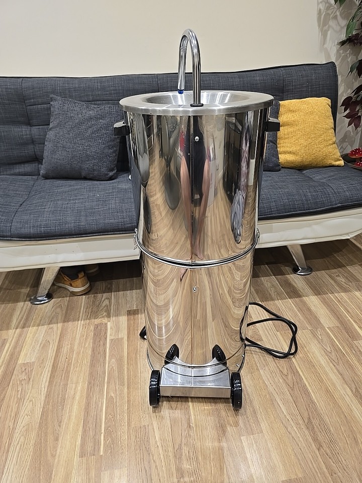 Burco HW01 Hand Wash Portable Basin Sink Heated Foot Pedal 10 Litre