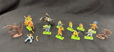 Lot of 11 Vintage Britains Deetail 1971 Cowboys Horses Wild West