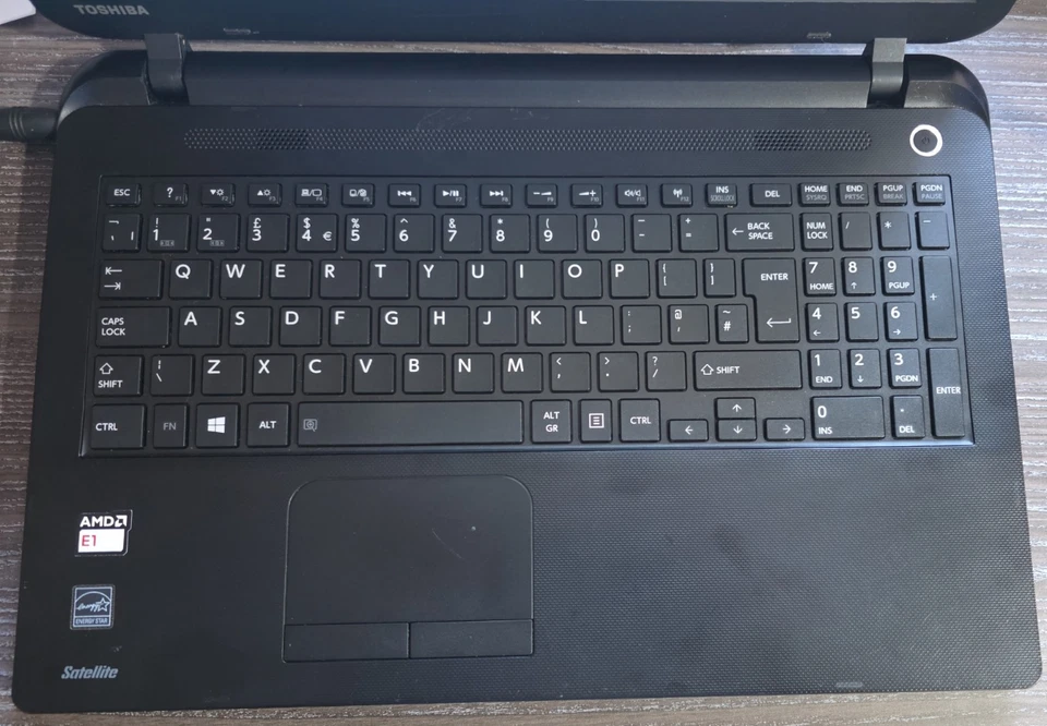 Toshiba SATELLITE C50-B-14D 15.6" AMD E1 6010┃4GB RAM,500GB HDD, WIN NOT ACTIVE - Image 4 of 4