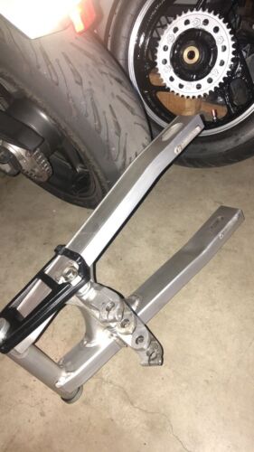 1984-1987 Yamaha FJ 1100 1200 Front Chain Slider Seal Guard 36Y-22151-01-00 - Picture 3 of 3