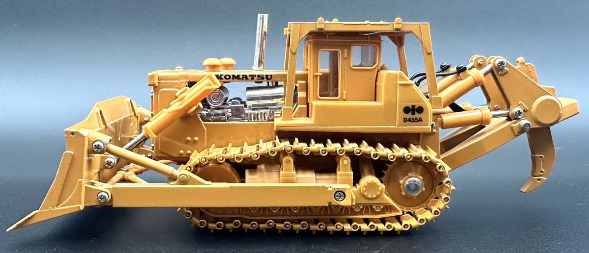 Komatsu D455A Bulldozer Dozer Diecast Scale Model Yonezawa Komatsu D455A Bulldozer Dozer Diecast Scale Model Yonezawa