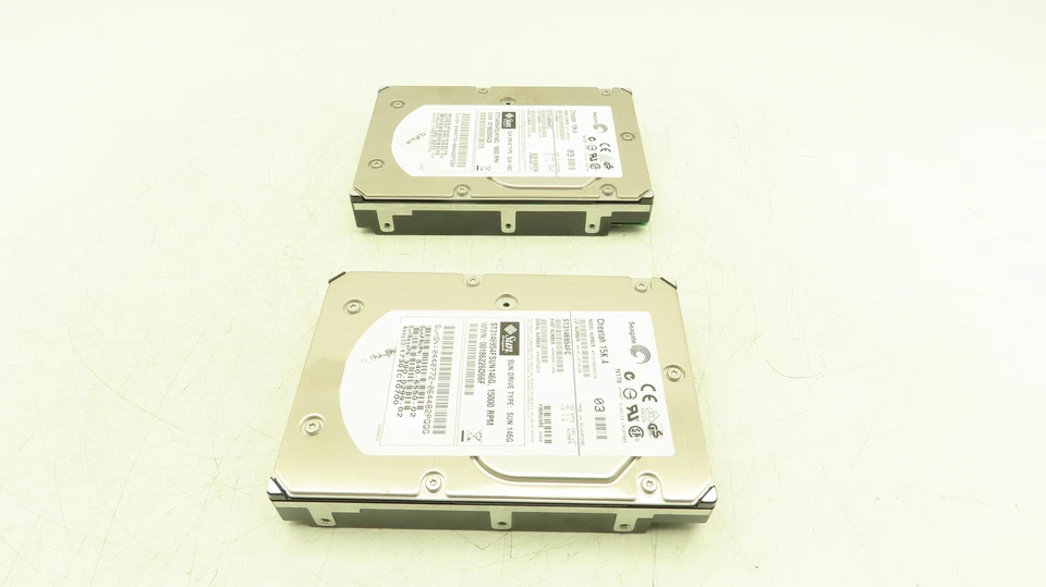 Sun/Seagate Cheetah 15K.4 Hard Drive Fibre Channel 15k rpm 3.5" 146Gb Lot of 2 - Image 3 of 4