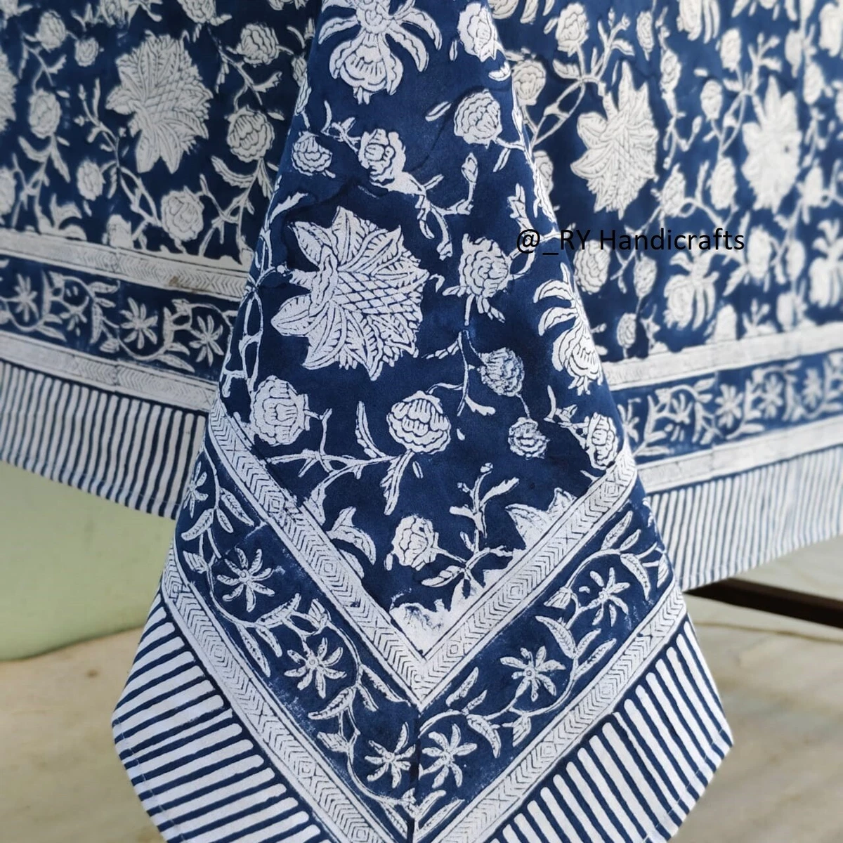 12x Set Tovaglie per Tavoli e Panche da Birreria, Misure LxP 100 x 250 cm, 8 Copri Panca, Lavabili, Blu | Leroy Merlin