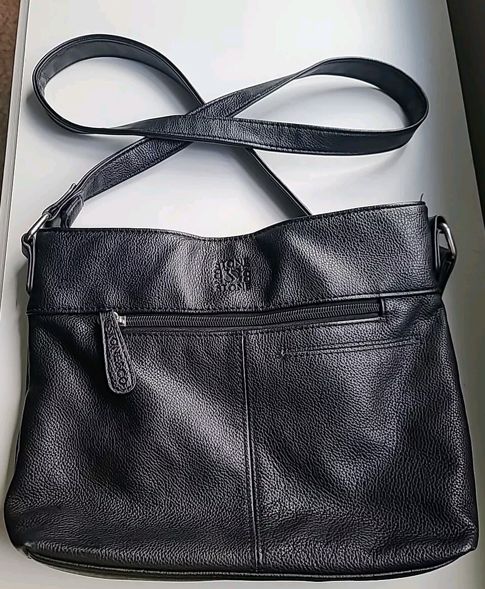 STONE & CO BLACK LEATHER CROSSBODY SHOULDER HANDBAG MULTIPLE  display picture 1