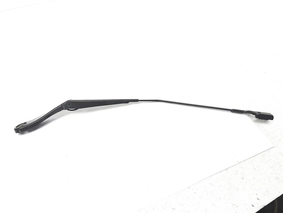 2015-2018 Volvo V60 Front Right Passenger Windshield Wiper Arm Oem 30753505 - Image 4 of 4