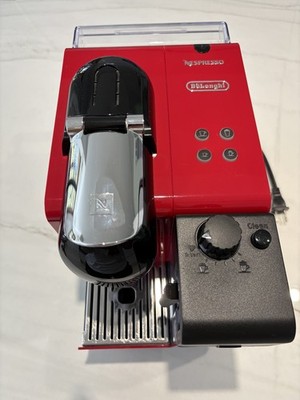 Nespresso EN520R Lattissima Latte Cappuccino Espresso Delonghi Coffee Machine