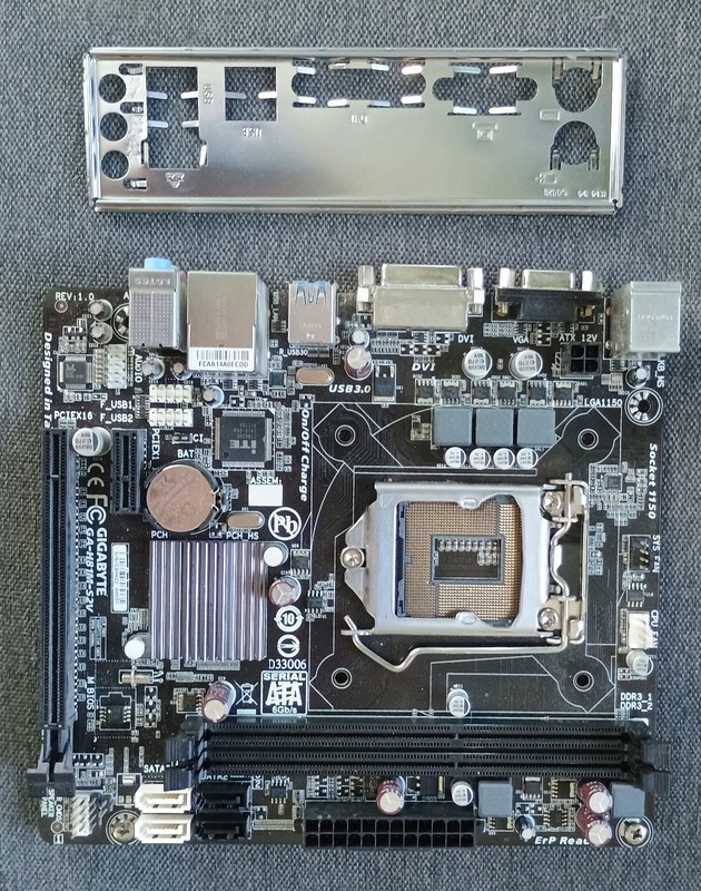 GIGABYTE GA-H81M-S2V LGA1150 DDR3 Small Micro ATX Motherboard